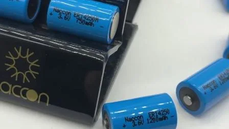 Prezzo di fabbrica 18650 22650 26650 Cella batteria agli ioni di litio da 3,2 V 3400 mAh