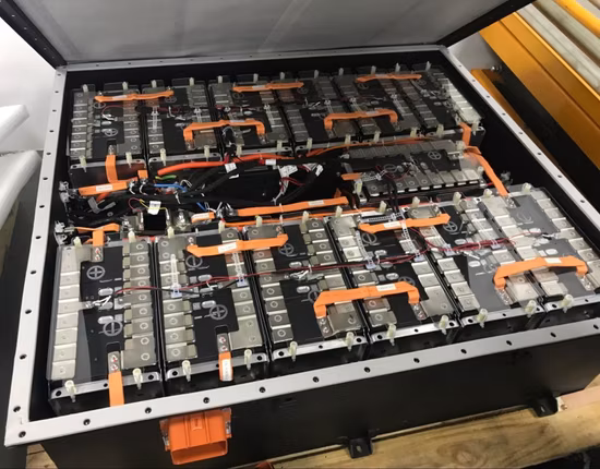 Tipo LiFePO4 e tensione 12V EV Tour Bus Golf Car Truck Patrol Car Batteria LiFePO4 12V 250Ah